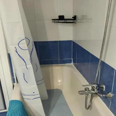 Oasis: Equipped With Terrace, Pools & Free Amenities Apartment Calpe