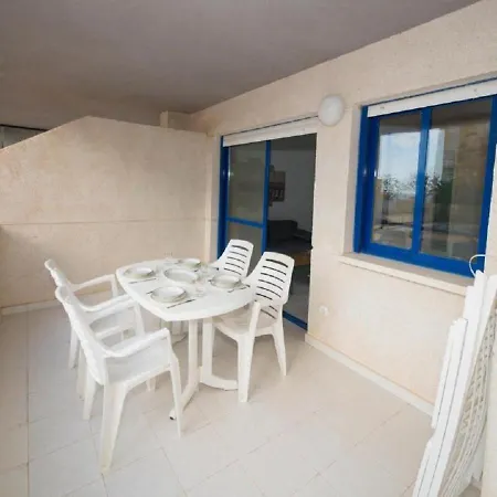 Oasis: Equipped With Terrace, Pools & Free Amenities Apartment Calpe