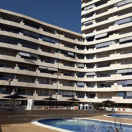 Oasis: Equipped With Terrace, Pools & Free Amenities Apartment Calpe